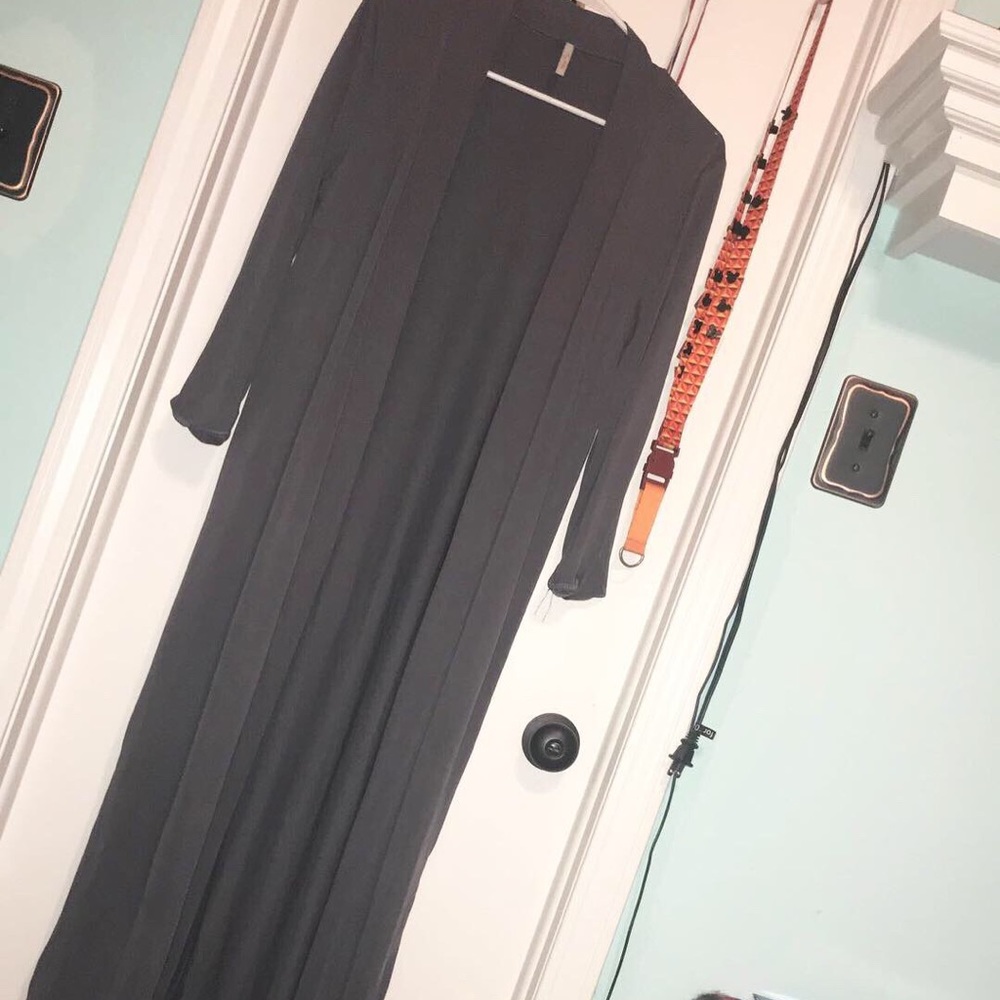 Grey/blue full length cardigan